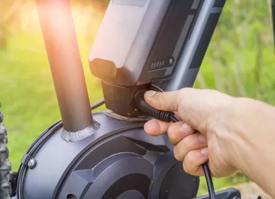 Métodos de Resolução de Problemas para Carregadores de Bicicletas Elétricas